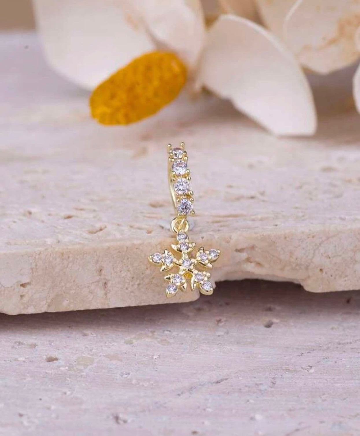 Gold rhinestone snowflake nose ring